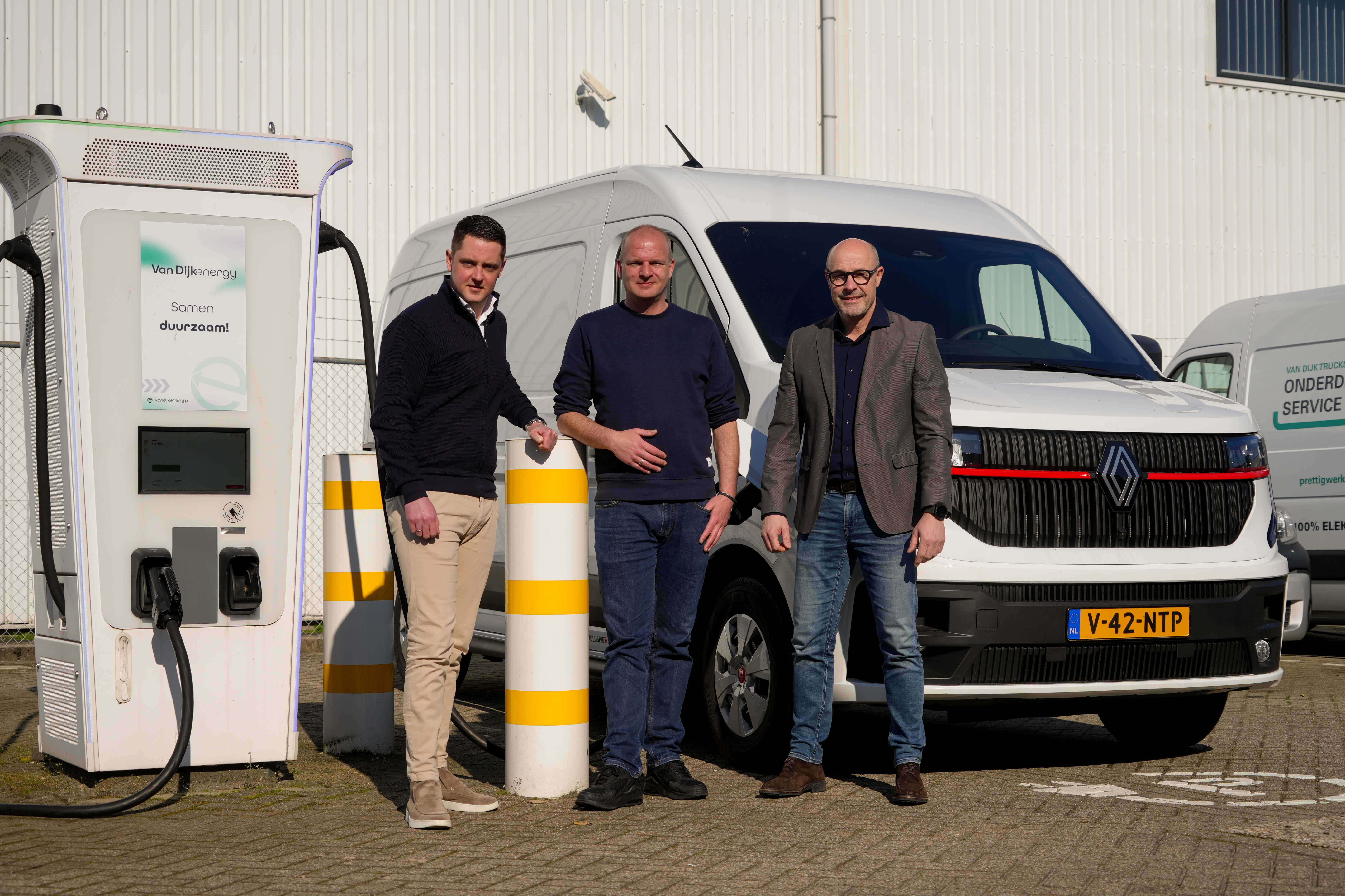 Dealerbezoek Van Dijk Trucks