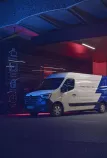 Renault Trucks Master E-Tech operating at night