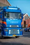 Renault Trucks T Highs voor Van Tiel 1