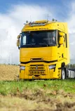 Eigenrijder Vincent de Muynck kiest voor het comfort, de ruimte en de brandstofefficiency van de Renault Trucks T High