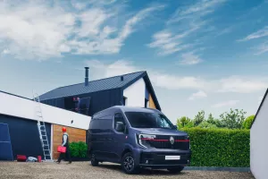 Renault Trucks Master Red EDITION
