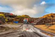 RENAULT TRUCKS T - SCOTLAND - EM&T RAPSON