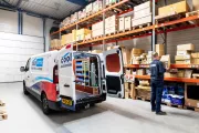 7 Renault Trucks Trafics voor Coolserve Haaksbergen