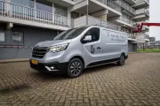 Renault Trafic E-Tech voor J van den Ende 1