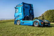 Hannewijk Transporten 70 jaar jubileum editie T High achteraanzicht