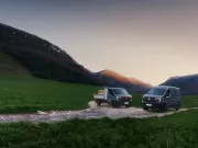 Renault Trucks Master Red EDITION OFFROAD in de bergen