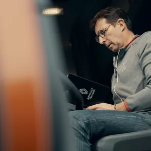 Smart racer