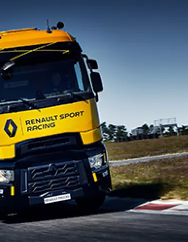 F1 TRUCK