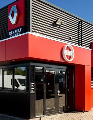 renault trucks experience center