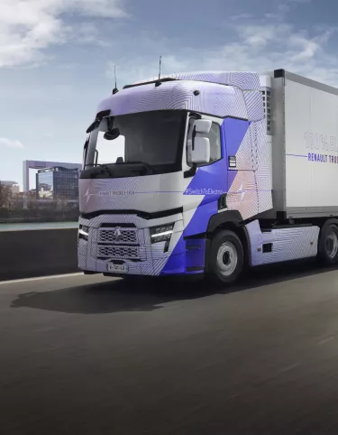 Renault Trucks E-Tech T on the road