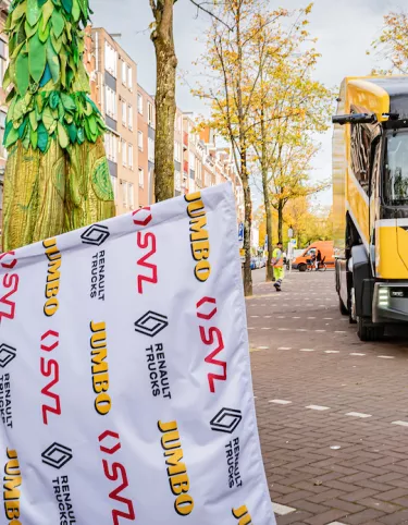 Jumbo Oxygen Renault Trucks