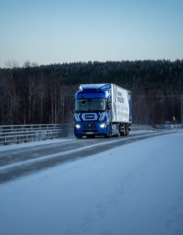 Diamond Echo on the road in Finland
