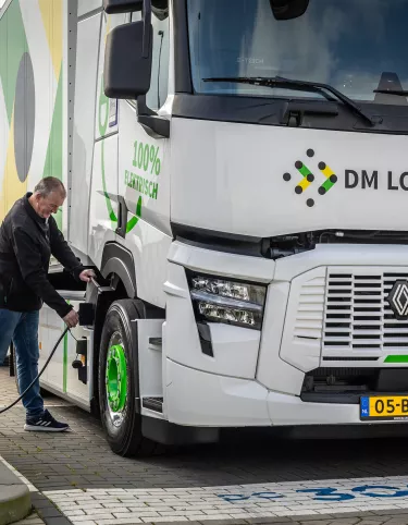 DM Logistics maakt stap naar de toekomst met tweede Renault Trucks E-Tech T