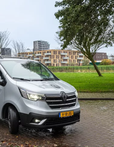 Renault Trafic E-Tech voor J van den Ende