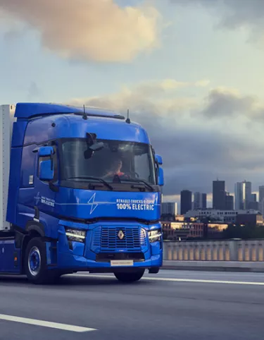 E-Tech T on the road