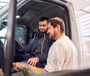 Customer and salesmans in a Master